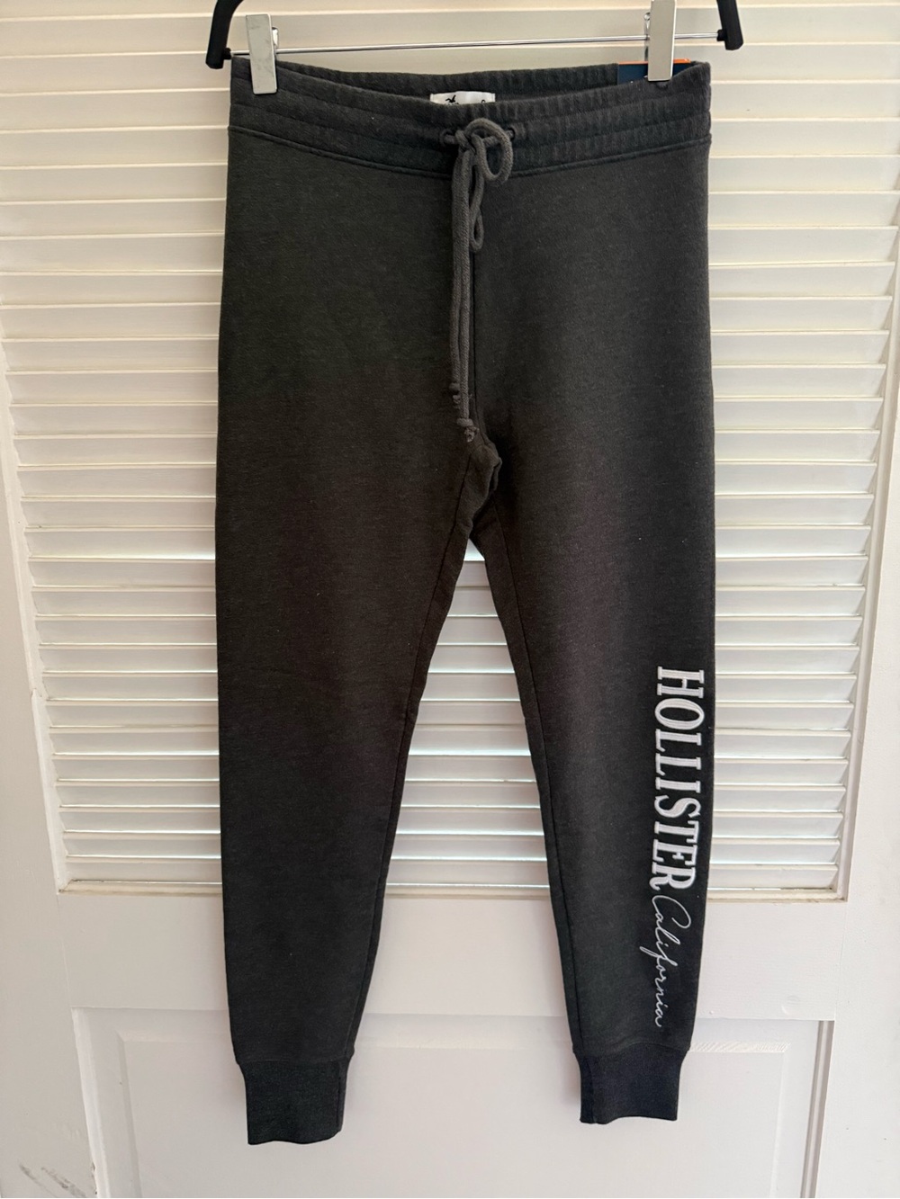 Hollister women Black Logo Jogger Sweatpants with Side Script
